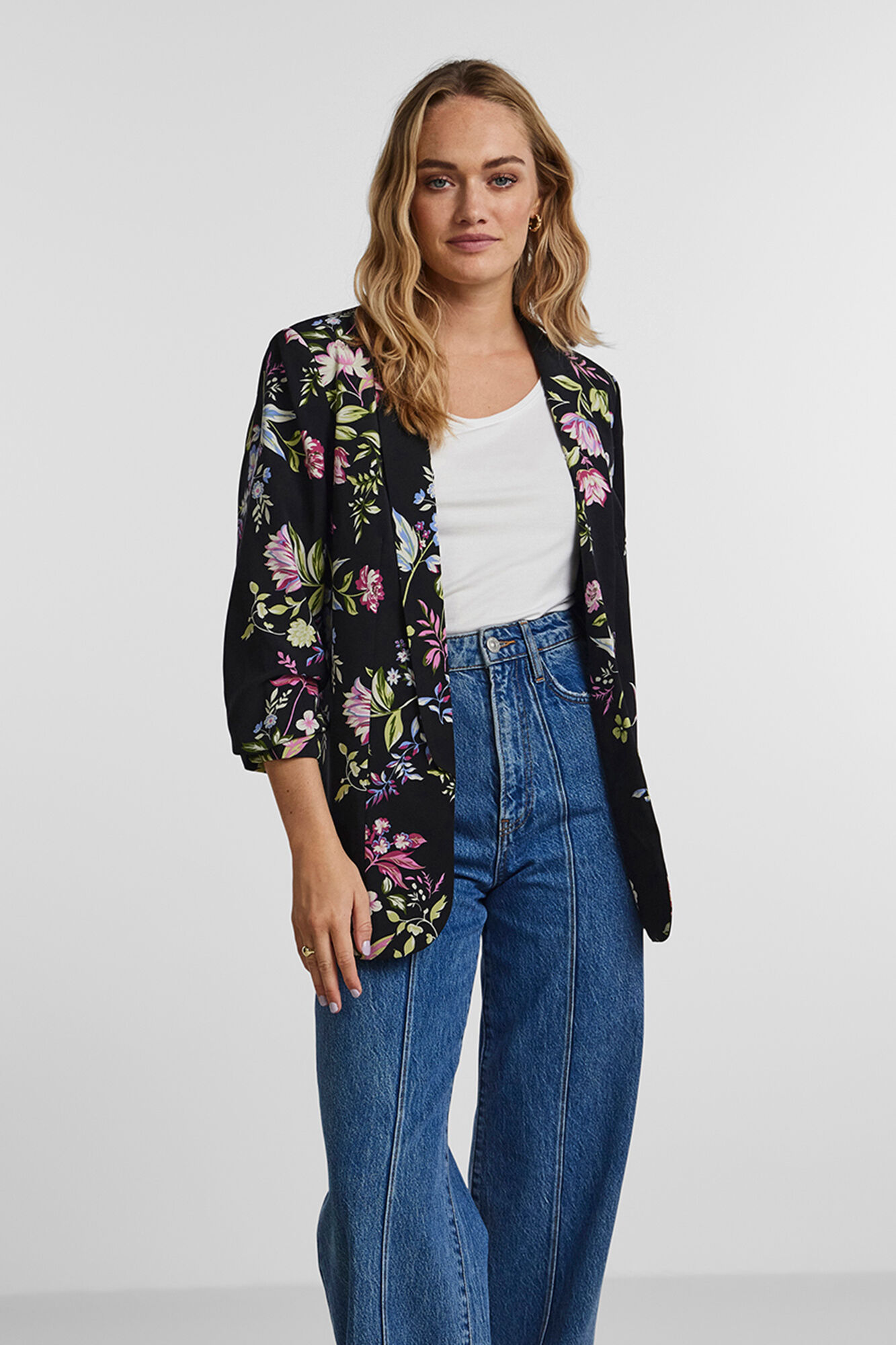 blazer-estampada-mujer-214dbs-1.jpg