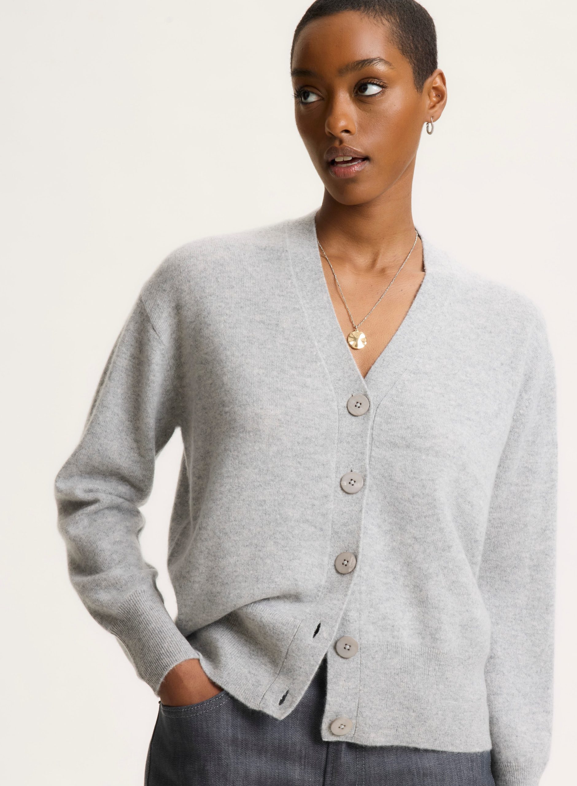 cardigan-gris-mujer-214tec-1.jpg